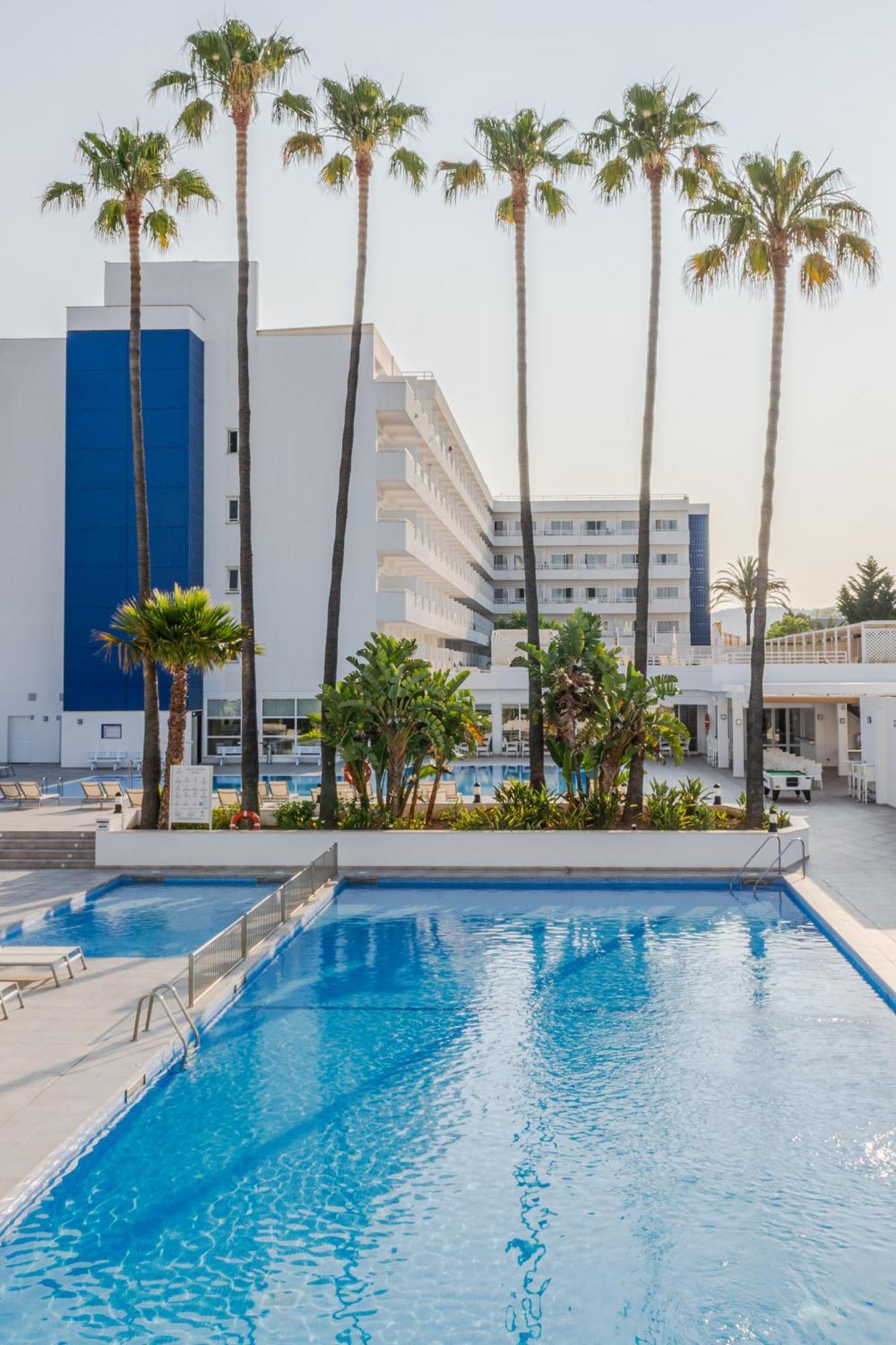 Globales Santa Ponsa Park 호텔 외부 사진